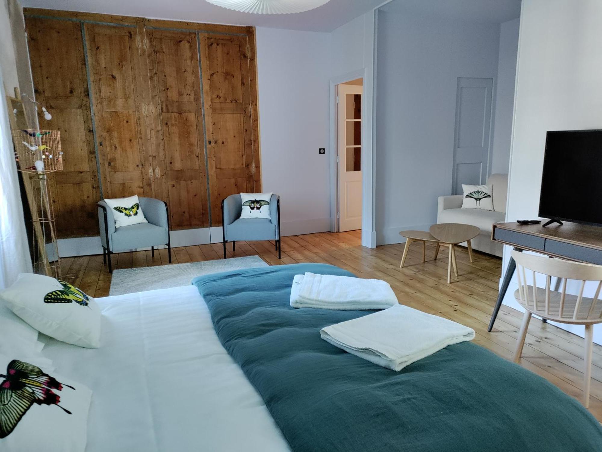 Domaine Clairfontaine Noyarey - Suites Junior Εξωτερικό φωτογραφία